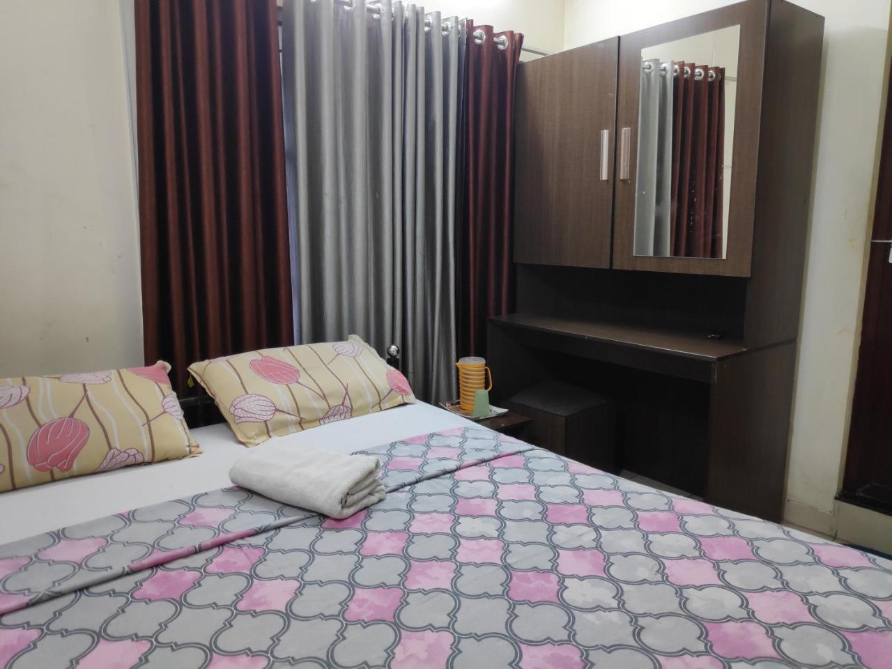 إرناكولام Hotel Silver Space المظهر الخارجي الصورة
